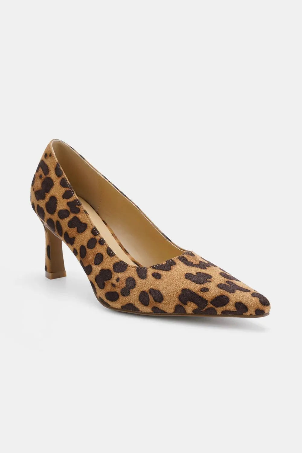 cheetah print high heel shoe 